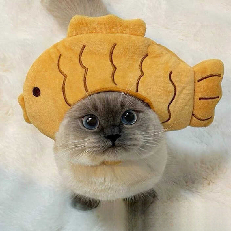 Funny holiday hats for cats and dogs